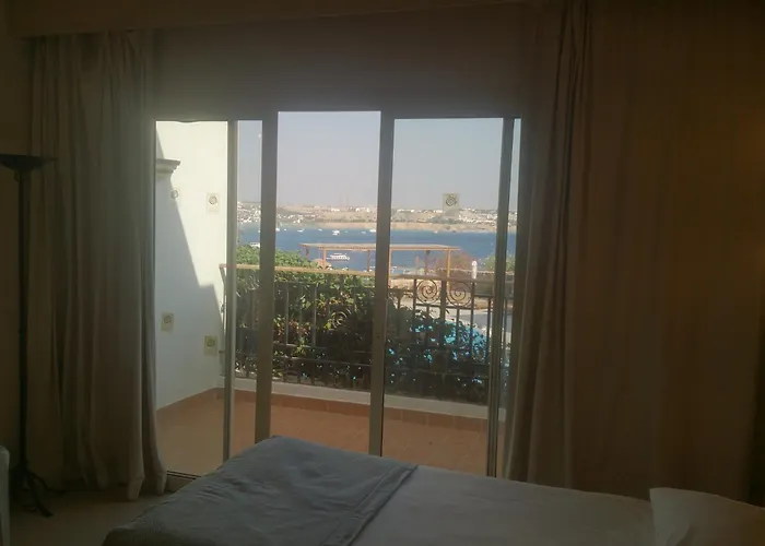 Eden Rock Hotel Namaa Bay